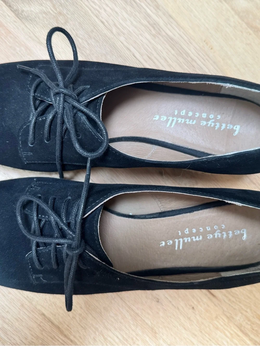 Bettye Muller Suede Espadrilles with Laces 9M
